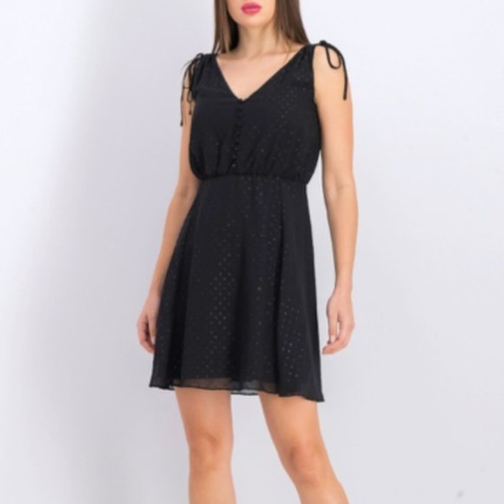 Gal Meets Glam Elora Black Dress 4